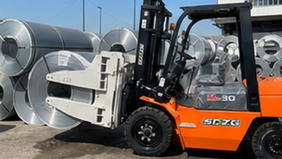 How Much Capacity Does a 3-Ton Diesel Forklift Retain at Full Lift Height?