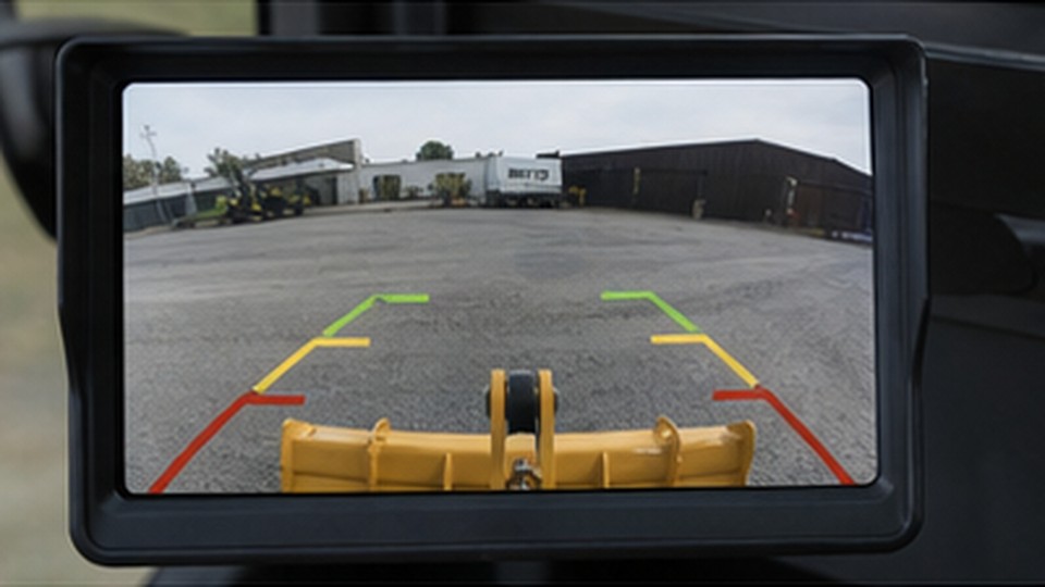 What Does Milky or Foamy Hydraulic Oil Mean in a Wheel Loader?