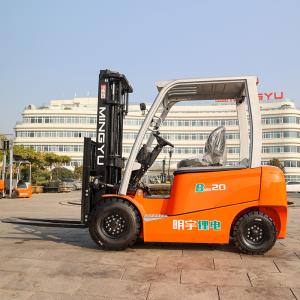 Disassembly method of hydraulic pipeline system in electric forklift maintenance