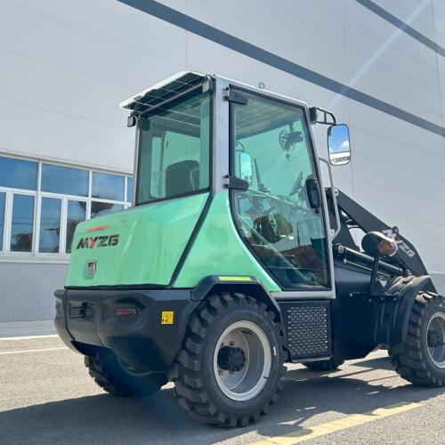 The Tipping Load of a Wheel Loader