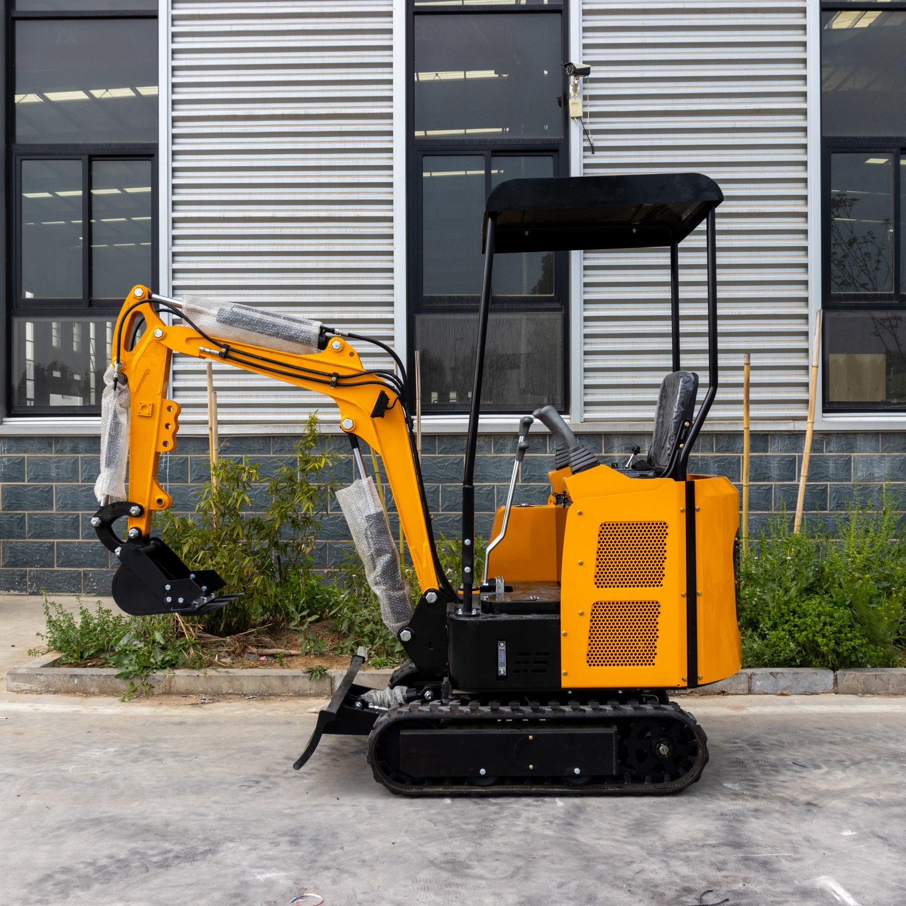 A Mini Powerhouse: Understanding Mini Excavators