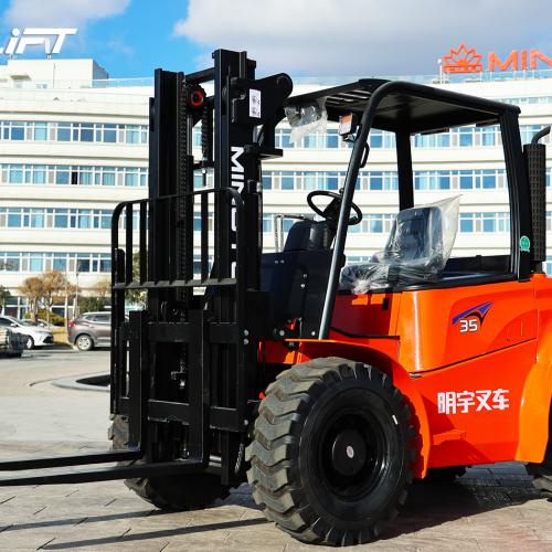 What is the difference between a forklift and a rough terrain forklift?