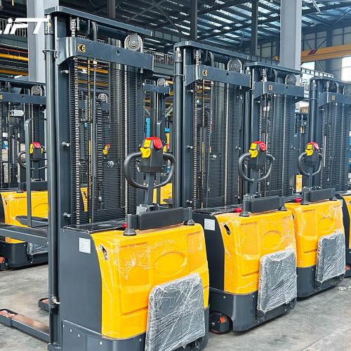 What are the benefits of electric forklift?