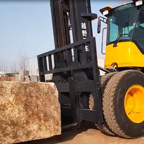 What Forklift Can Lift 10,000 Pounds? 