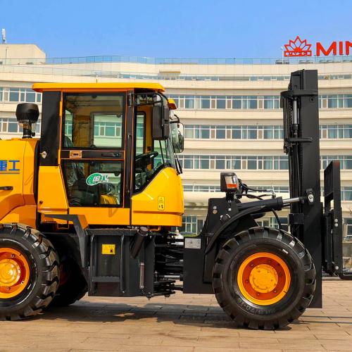 What are the best brands for off-road forklifts?