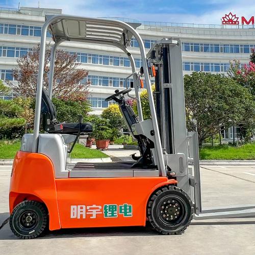 How many hours do electric forklifts last?