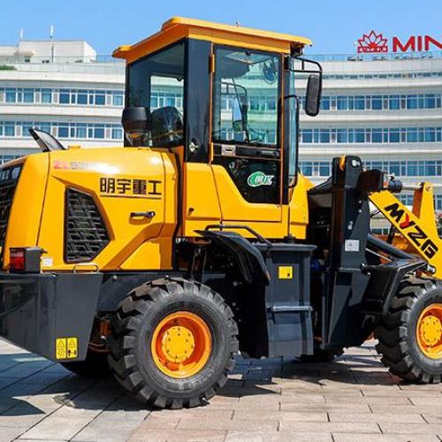 How much fuel does a diesel wheel loader consume per hour?