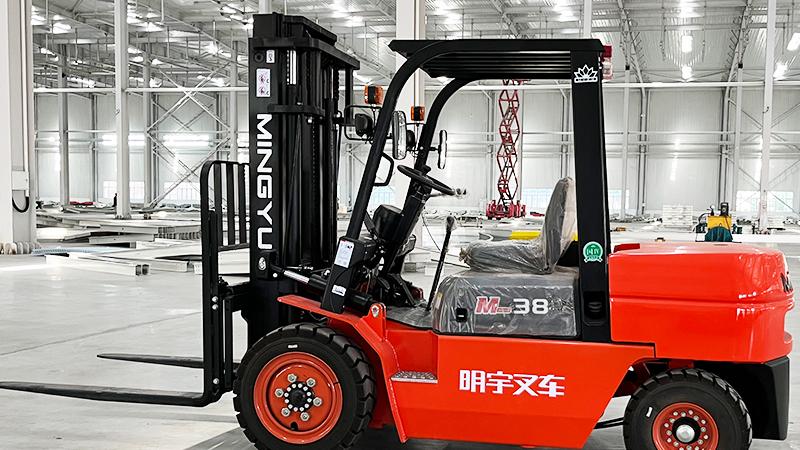 Are diesel forklifts better for outdoor and uneven terrain ?
