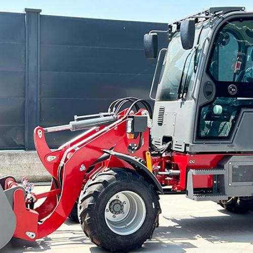 How does a Euro wheel loader's fuel efficiency compare to other models?