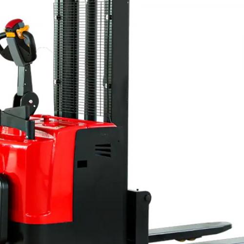What is the difference between a forklift and a stacker?
