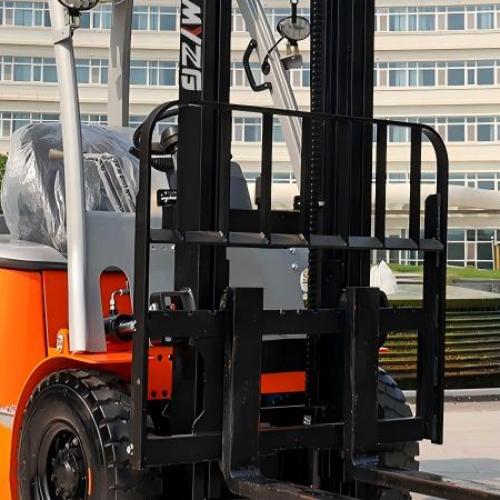 How to operate a forklift safely?