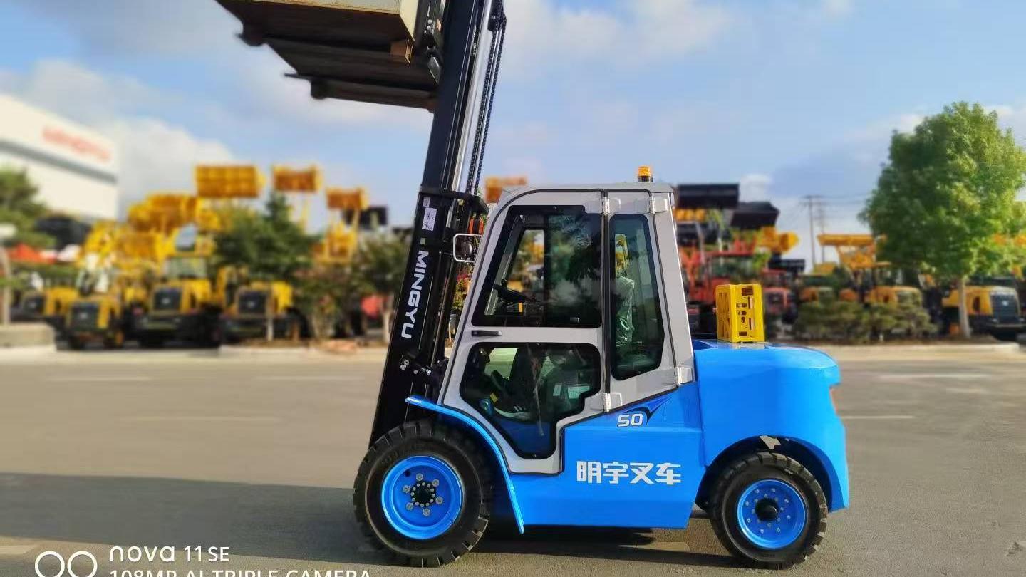 What Is the Standard Maintenance Schedule for a Diesel Forklift?