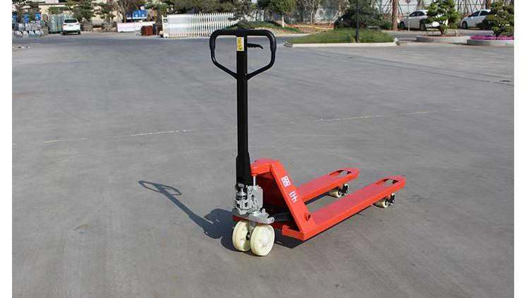 What Is the Best Brand for Electric Pallet Stackers?