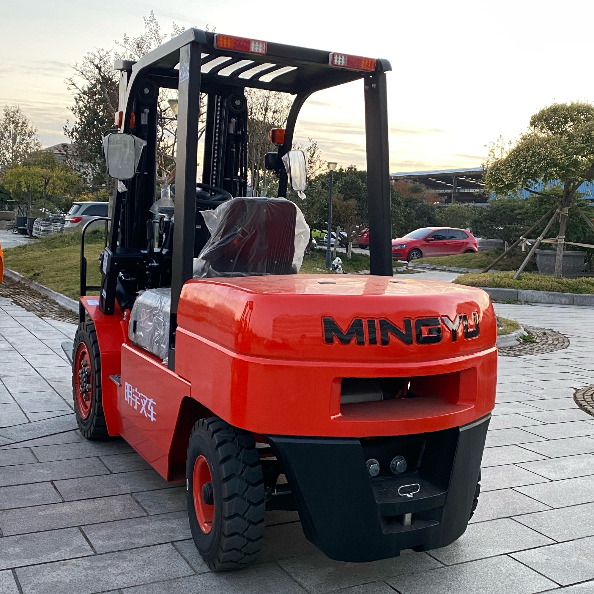 CPC(D)40M Diesel Forklift 4000kg Capacity CPC(D)40M Diesel Forklift 4000kg Capacity