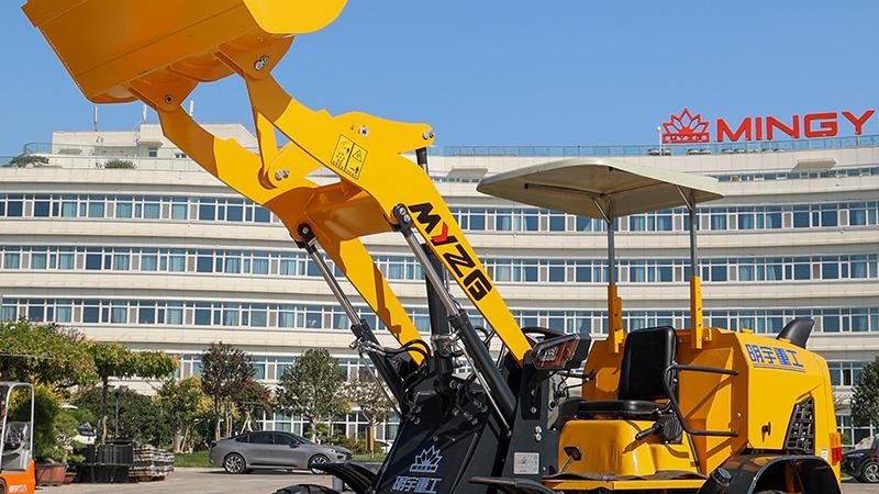 QG900 Diesel Wheel Loader - 0.3m³ Bucket, 38KW Powerful Engine QG900 Diesel Wheel Loader - 0.3m³ Bucket, 38KW Powerful Engine