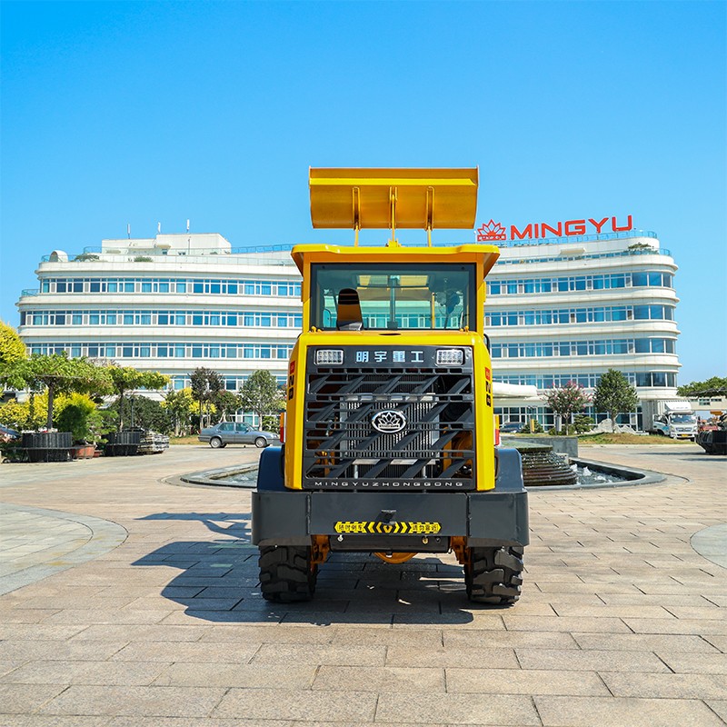 B28 Compact Loader B28 Compact Loader