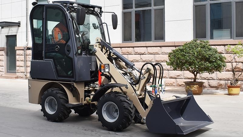 Compact 600kg Mini Wheel Loader with Euro V Engine Compact 600kg Mini Wheel Loader with Euro V Engine