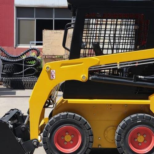 Kubota JC25 Compact Skid Steer Loader Redefines Efficiency with 380kg Lifting Capacity