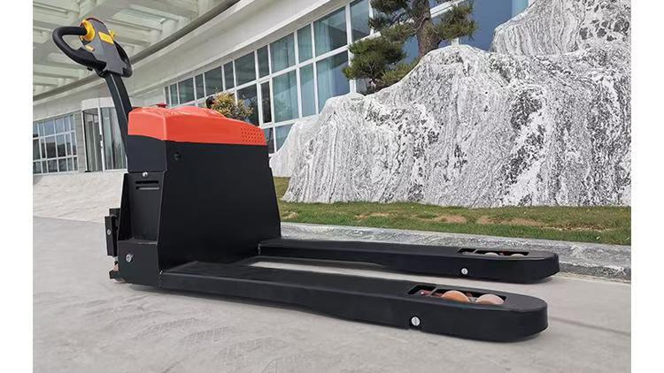 ¿Se Puede Usar un Apilador de Palets para el Doble Apilado en Remolques?