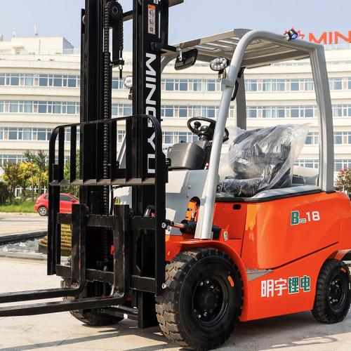 ¿Cómo mantener y alargar la vida de la batería de una carretilla elevadora eléctrica?