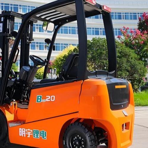 Montacargas eléctrico de litio CPD20 MYZG de 2 toneladas