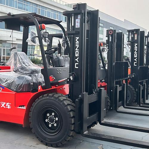 What are the advantages of a diesel forklift?