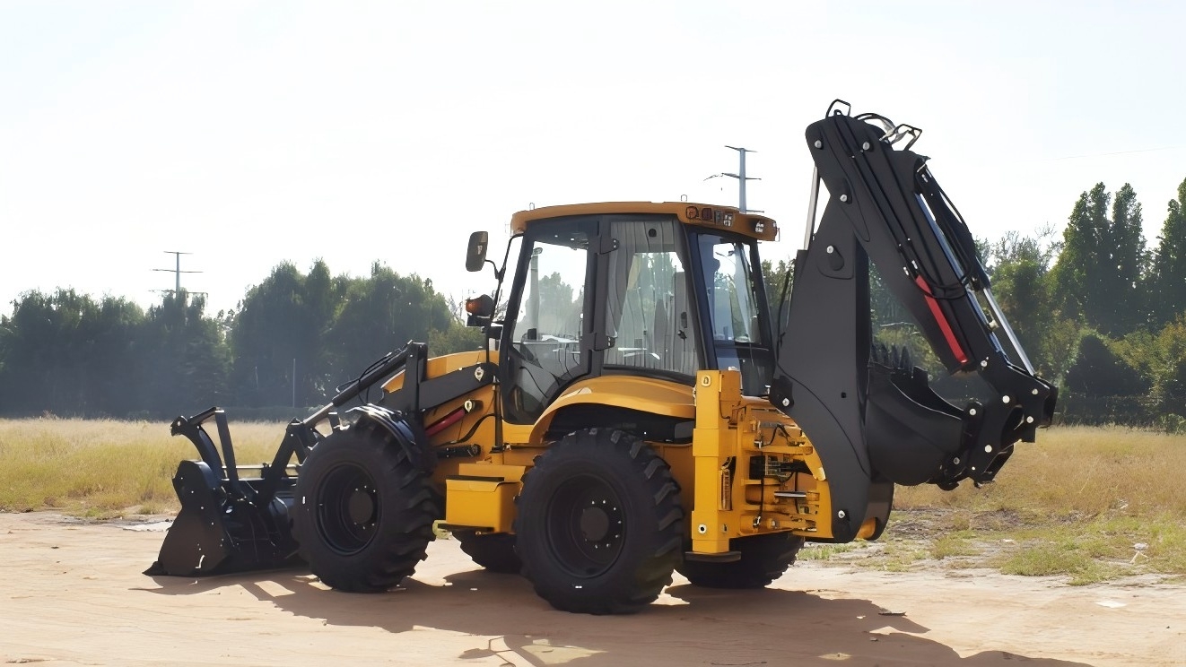 What is the maintenance cycle and key points of backhoes?