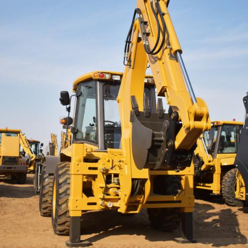 Backhoe vs. mini excavator: which is better?