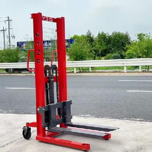 What is a Stacking Truck? - Forklift