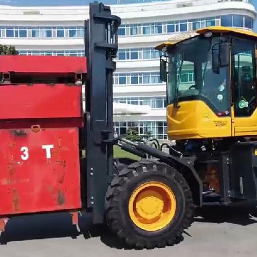 What is the difference between a truck mounted crane and a rough terrain crane?