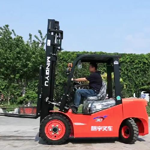 Which is better: diesel or electric forklift? 