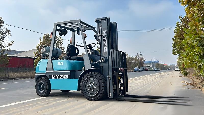 Can I Switch Fuels While Operating a Dual-Fuel Forklift?