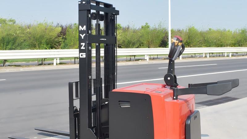 How to Operate a Walk-Behind Pallet Stacker on Ramps Safely?