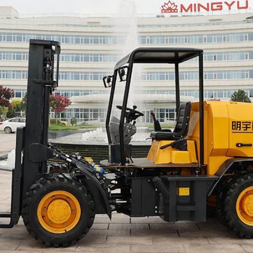 How much does it cost to rent a 4x4 off-road forklift monthly?