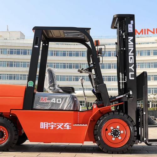 Como obter a certificação para operar empilhadeira