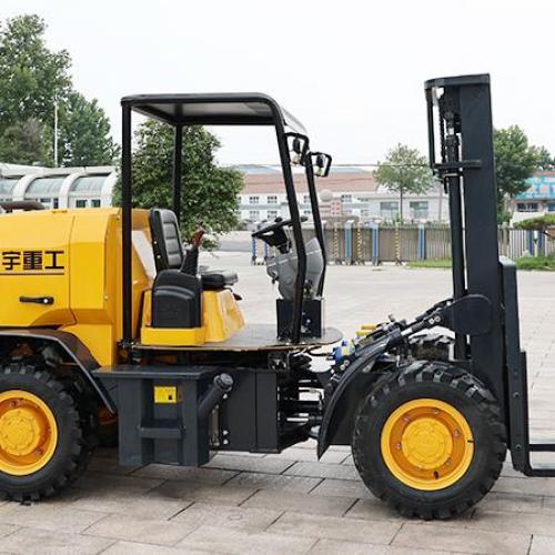 Каков установленный законом возраст для эксплуатации вилочного погрузчика?