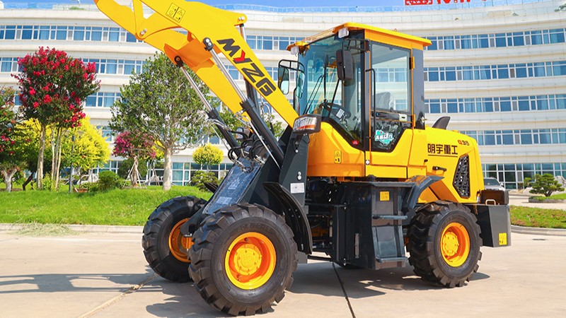 Mingyu Heavy Industry (Мингу Южун), компактный колесной погрузчик, европейское сельское хозяйство, выбросы по стандарту Евро V, приспособления для сельского хозяйства, сельскохозяйственная техника