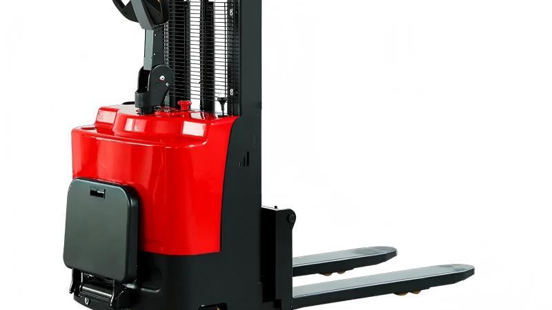 Что такое различные типы паллетных стекеров?